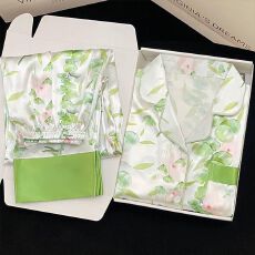 批发冰丝<b class='q'>睡衣</b>女新款长袖套装<b class='q'>丝绸</b>绿色花卉印花甜美少女家居服可外穿