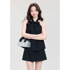 批发夏季一整套时尚绝美黑色套装挂脖吊带背心搭配<b class='q'>半身裙</b>两件套穿搭