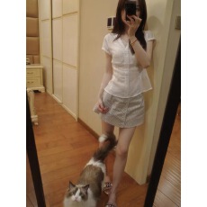 批发法式纯欲微透白色<b class='q'>短袖</b><b class='q'>衬衫女</b>夏季薄款设计感收腰显瘦气质衬衣上衣