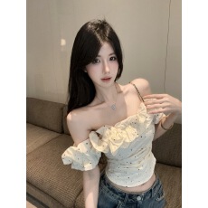 批发纯棉一字肩木耳边<b class='q'>短袖</b>波点<b class='q'>衬衫女</b>法式修身米白色纯欲短款显瘦上衣