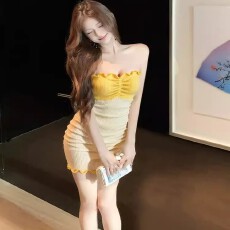 批发2026年韩版纯欲拼色抹胸连衣裙女秋季木耳边修身甜美内搭包臀<b class='q'>短裙</b>