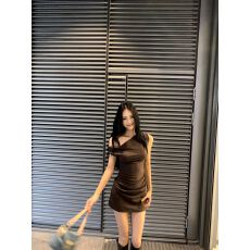 批发辣妹风气质斜肩连衣裙无袖<b class='q'>夏季</b>显瘦背心修身收腰包臀褶皱<b class='q'>短裙</b>裙子