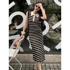 批发法式高级感气质Polo领条纹针织连衣裙女<b class='q'>夏</b>季气质显廋性感包臀长裙
