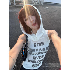 批发美式字母印花打底衫2026夏季时髦防晒连帽<b class='q'>背心</b>上衣