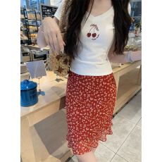 40支92棉8氨纶白色樱桃v领短袖T恤女可爱修身夏印花短款上衣