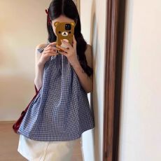 批发原版面料氛围感无袖格子挂脖吊带女2026夏季设计感<b class='q'>背心</b>上衣