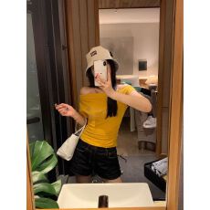 别致辣妹韩女vibe 黄色烫钻短袖t恤女夏季新款修身露肩一字肩上衣