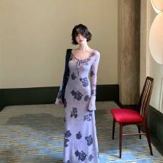 批发【秋藤与杏】港风复古2025秋季新款长款亚麻网印花<b class='q'>连衣裙</b>