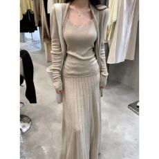 批发慵懒温柔风一整套软糯针织开衫内搭上衣女早秋季<b class='q'>新款</b><b class='q'>半身裙</b>三件套