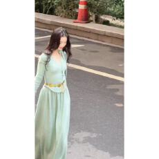 批发韩版高级感套装女春季长袖减龄上衣一整套ootd穿搭<b class='q'>新款</b>绝美<b class='q'>半身裙</b>