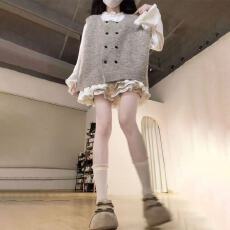 甜美少女风宽松软糯灰色针织马甲背心女搭配木耳边上衣穿搭一整套