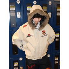 批发美式座山雕机车外套男<b class='q'>女</b>潮流新款复古刺绣徽章情侣装飞行夹克棉服