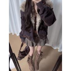 批发套装<b class='q'>女</b>2025秋季韩系高级感保暖加厚毛领棉衣外套高腰半身裙两件套