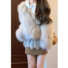 批发套装女2025冬季韩系减龄高级感毛毛短外套<b class='q'>蕾丝</b>内搭背心高腰半身裙