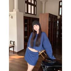 批发早秋套装宽松短款露脐<b class='q'>长袖</b>卫衣女高腰包臀A字裙半身裙休闲<b class='q'>两件套</b>