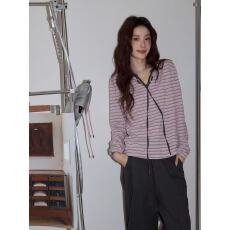 粉色条纹圆领T恤女2025秋季气质宽松休闲显瘦学院风长袖内搭上衣