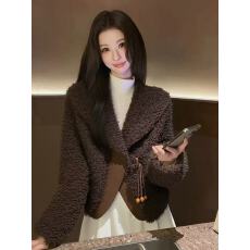 批发2025冬季独特高级感超好看欧货爆款今年流行小香风咖色毛毛外套女