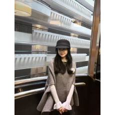 批发韩系复古立体花朵斗篷<b class='q'>外套</b>女秋冬<b class='q'>新款</b>设计感花边内搭上衣两件套装