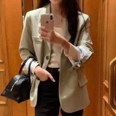 批发2026<b class='q'>夏</b>季法式高级感轻奢独特女无袖白色挂脖背心抹胸气质显瘦上衣