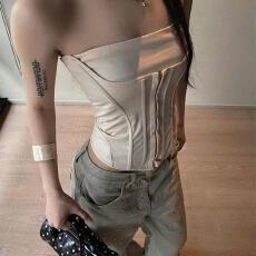 批发千禧辣妹个性复古一字肩上衣抹胸<b class='q'>塑</b><b class='q'>身</b>衣鱼骨设计打底吊带背心套装