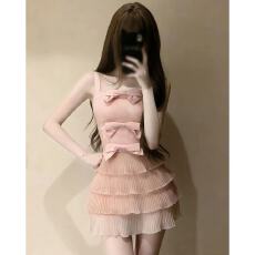 批发甜美风粉色<b class='q'>蝴蝶结</b><b class='q'>连衣裙</b>女2026夏季新款收腰显瘦百褶荷叶边蛋糕裙