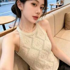 批发2026夏季美拉德挂脖针织吊带背心女夏季新款<b class='q'>百搭</b>外穿镂空菱格上衣