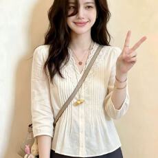 批发大码蕾丝V领七分袖<b class='q'>衬衫</b>2026新款夏季独特漂亮巨好看法式上衣
