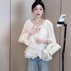 批发法式高级感白色一字肩<b class='q'>雪纺</b>衬衫上衣女设计感宽松气质<b class='q'>长袖</b>夏季新款
