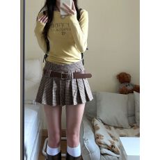 批发秋冬超好看<b class='q'>欧美</b>风正肩上衣<b class='q'>女</b>莫代尔字母印花潮牌设计感长袖<b class='q'>t</b>恤衫