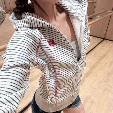 批发韩系条纹哈苏线连帽<b class='q'>开衫</b>卫衣女早秋收腰短款修身拉链休闲运动外套