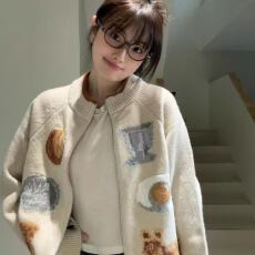 批发学院风针织开衫<b class='q'>女</b>2026早春<b class='q'>新款</b>miu系韩系拉链提花宽松慵懒风上衣