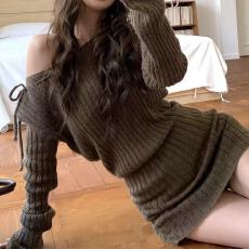 批发辣妹韩系斜肩绑带毛衣<b class='q'>连衣裙</b>秋冬纯欲风露肩长袖针织短裙