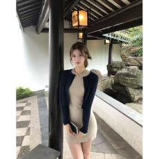 批发套装<b class='q'>女</b>2026秋季韩系高级感长袖针织开衫内搭叠穿<b class='q'>背心</b>连衣裙两件套