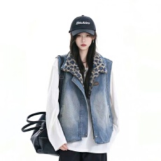 批发复古水洗<b class='q'>牛仔</b>豹纹双面叠穿马甲女2026秋冬保暖<b class='q'>背心</b>外套女