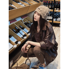 批发春秋美拉德皮衣外套女新款高级感宽松复古安可拉红皮夹克机车上衣