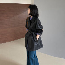 批发黑色皮衣外套女2025年春秋新款高级感夹克今年流行短款小个子美式