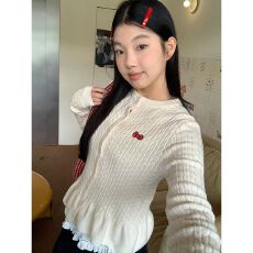 新款毛衣外套女秋冬洋气独特别致上衣潮高级感设计感漂亮针织开衫