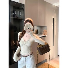 批发纯欲风V领扭结褶皱正肩长袖T恤女冬季修身百搭显瘦<b class='q'>打底衫</b>