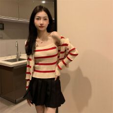 批发出大货 时尚春季女套装条纹短款吊带背心长袖外套茶系穿搭两件套