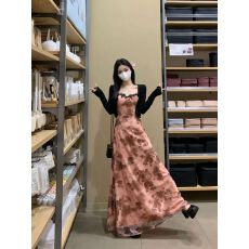 批发出大货 时尚吊带<b class='q'>连衣裙</b>女秋季度假风碎花裙胖MM遮肚子显瘦裙子