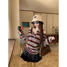 批发出大货 韩系撞色条纹拼接一字肩<b class='q'>长袖</b><b class='q'>T</b><b class='q'>恤</b>女装秋季别致上衣