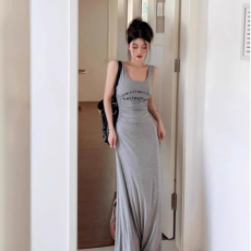 批发出大货 辣妹无袖螺纹背心连衣裙女2025年夏季露背包臀吊带长裙子