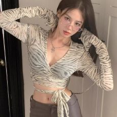 批发出大货 薄防晒交叉v领斑马纹T恤女夏辣妹性感绑带短款<b class='q'>长袖</b>上衣