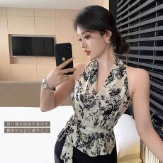 批发出大货 无袖挂脖碎花背心女设计感小众法式别致漂亮小上衣夏