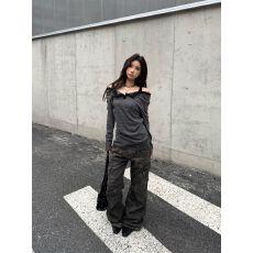 批发出大货 2026早秋新款休闲吊带露肩<b class='q'>条纹</b>修身<b class='q'>长袖</b><b class='q'>T</b><b class='q'>恤</b>显瘦女上衣