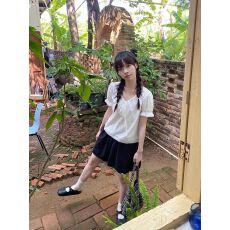 批发出大货 设计感提花肌理感小花边v领绑带<b class='q'>小衫</b>女薄款纯棉短袖上衣