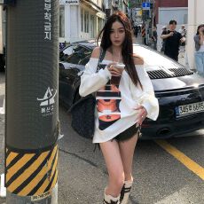 批发出大货 美式磨破宽松慵懒百搭斜肩<b class='q'>卫衣</b>