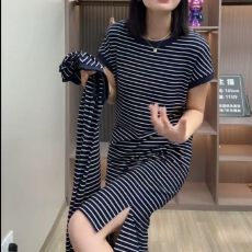 批发2026年夏季韩版条纹<b class='q'>连衣裙</b>宽松遮肉<b class='q'>连衣裙</b>