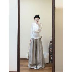 批发木耳边立领绑带衬衫<b class='q'>女</b>春季新款收腰显瘦气质上衣阔腿裤<b class='q'>两件</b>套