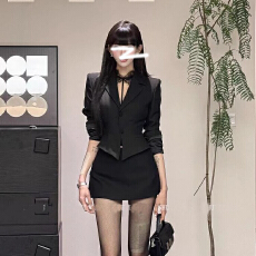 批发高级感翻领西装外套女2026年夏季时尚御姐气质半身裙子套装
